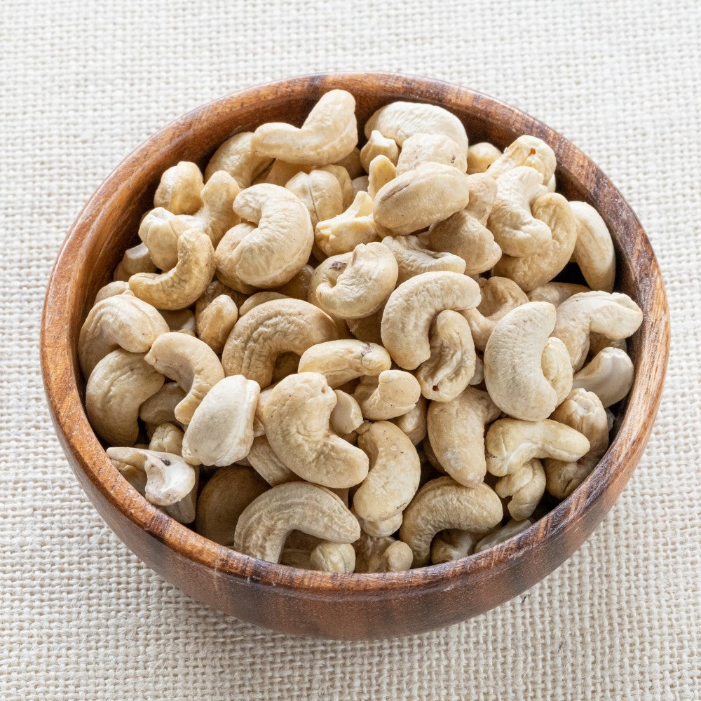 Organic Cashew Nuts, whole