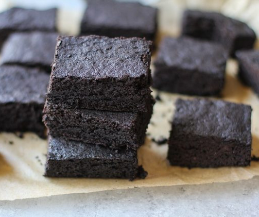 Flourless Black Bean Fudge Brownies